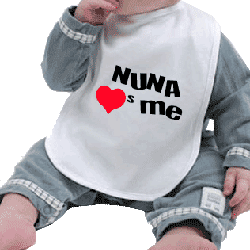 Nuna Love's Me Baby's Bib