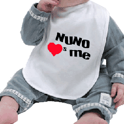 Nuno Love's Me Baby's Bib